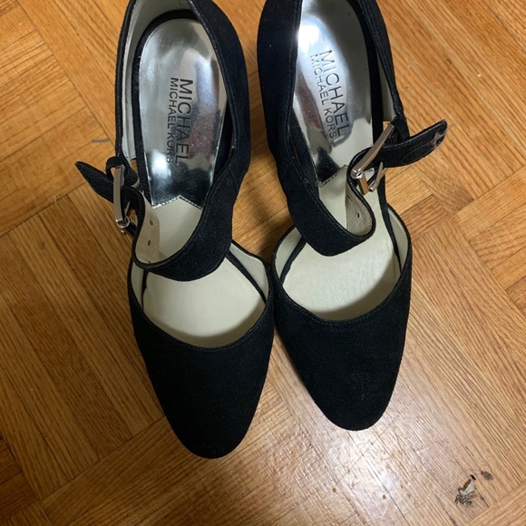 Michael Kors Pumps - Picture 2 of 3